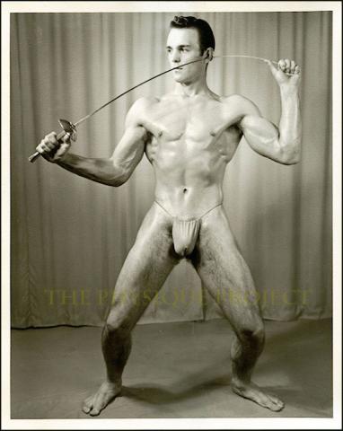 WPG/Whitman B&W Studio Physique Photograph Wayne Hubble w/Fencing Foil